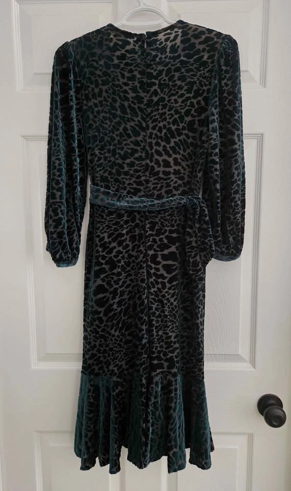 Calvin Klein Green Leopard Dress - size 8P - photo 4