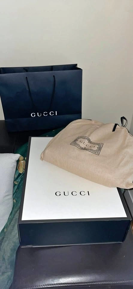 Classic Gucci Ophidia Messenger Bag