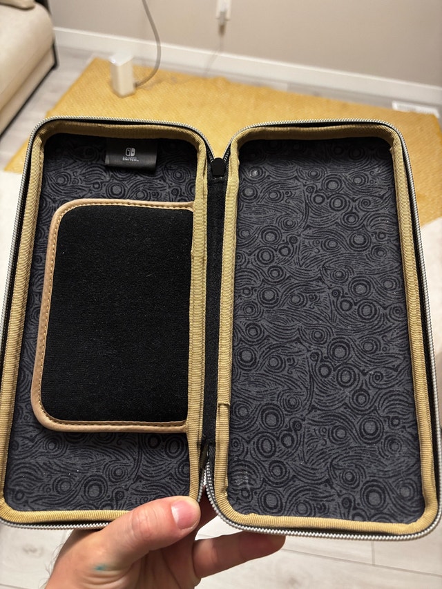 Nintendo Switch Hard Shell Case The Legend Of Zelda - photo 2