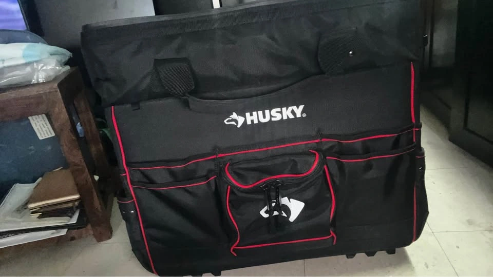 Husky 22-inch Pro Grade Rolling Tote - photo 4