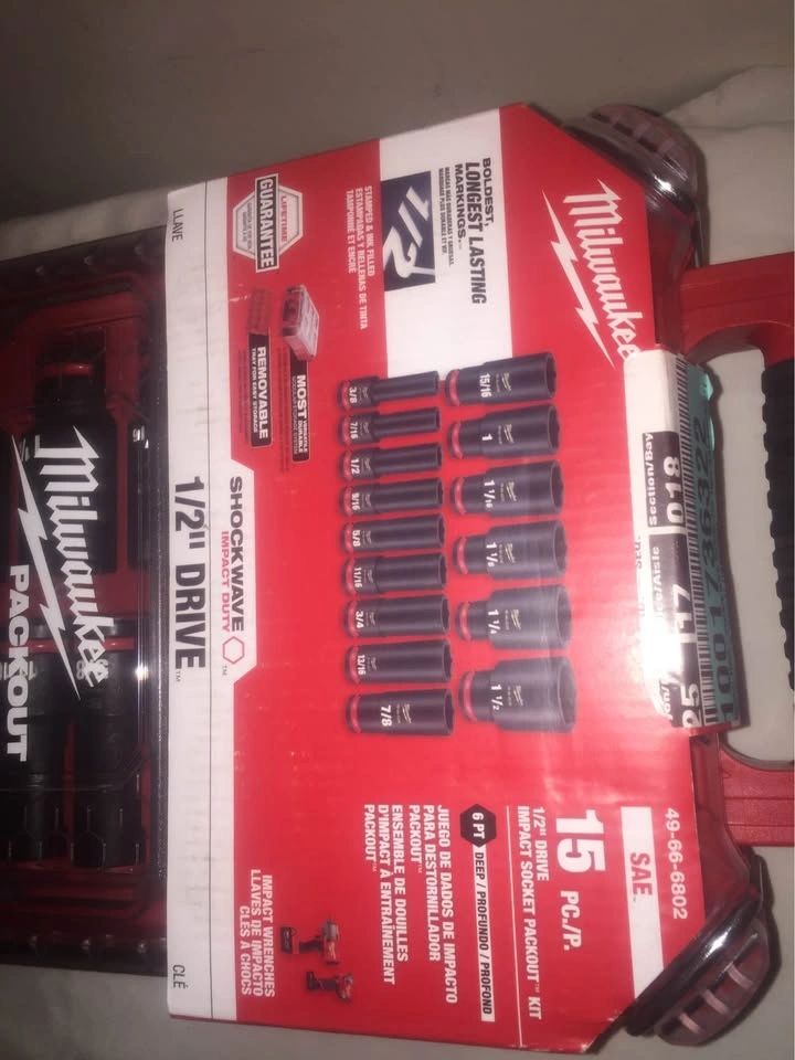 Milwaukee Tool SHOCKWAVE Impact-Duty 1/2 in. Drive - photo 4