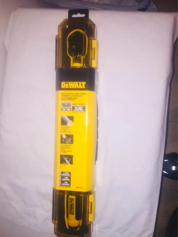 DEWALT 1/2-inch Micrometer Torque Wrench - photo 5