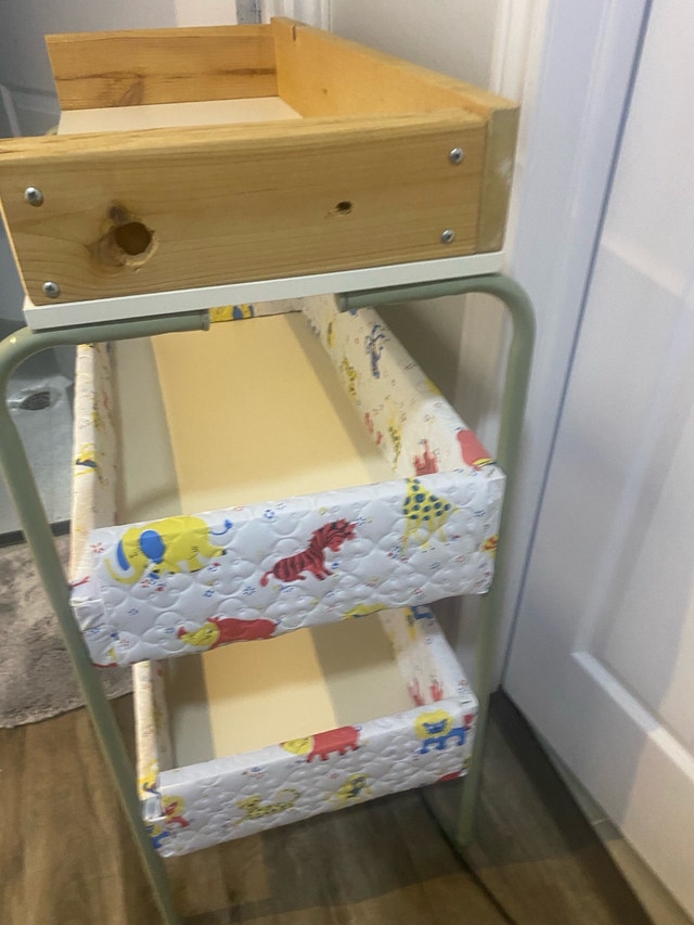Baby Changing Table - photo 2