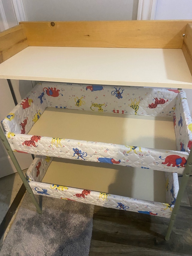 Baby Changing Table - photo 3