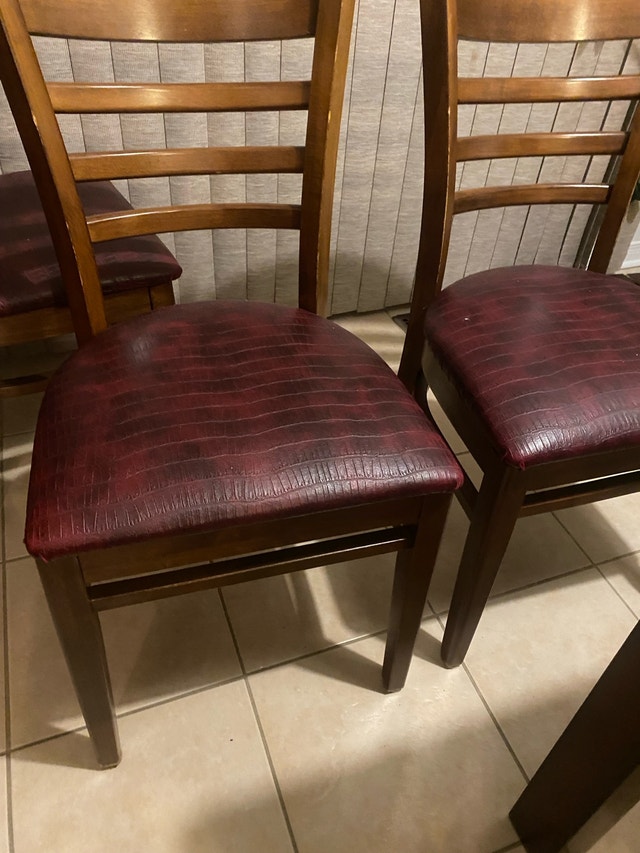 Dining Chairs 6 ( each $35)