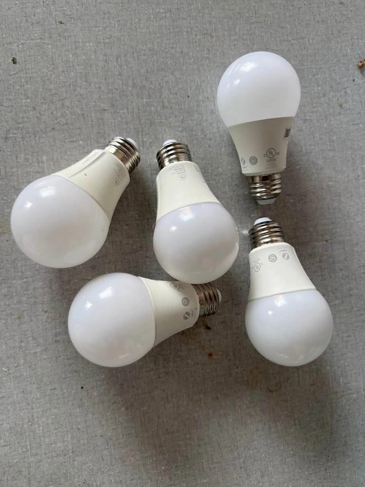 5x Sengled Zigbee Smart Light Bulbs - photo 2
