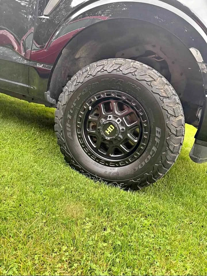 BFGoodrich All-Terrain T/A KO2 Tires 285/70/17 (Tires Only)