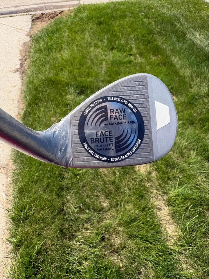 LH Taylormade MG5 chrome 56 degree wedge - photo 5