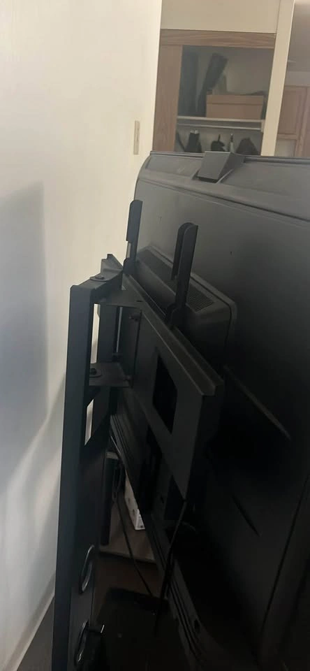 Swivel TV Floor Stand for 32-60 inch TVs - photo 5