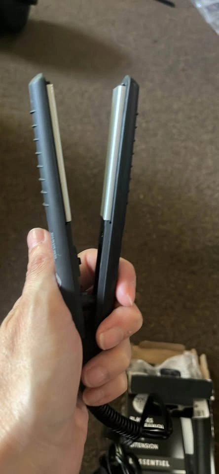 Mini hair straightener - photo 2