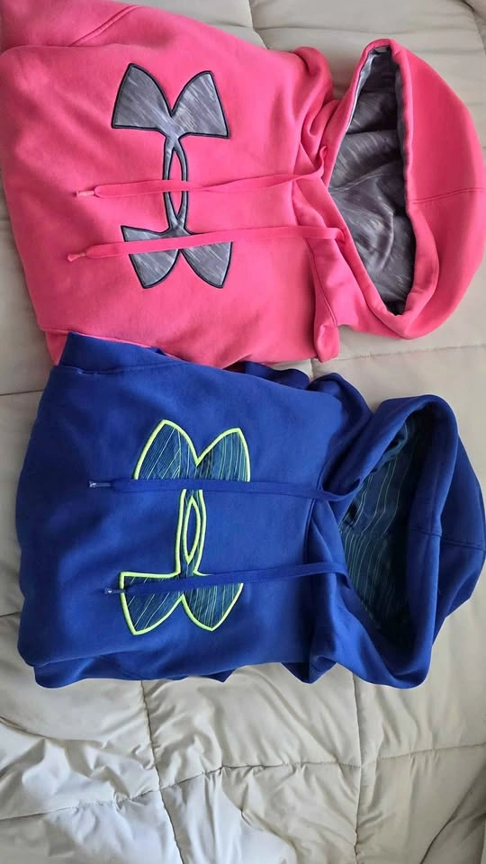 Euc women's medium sweaters