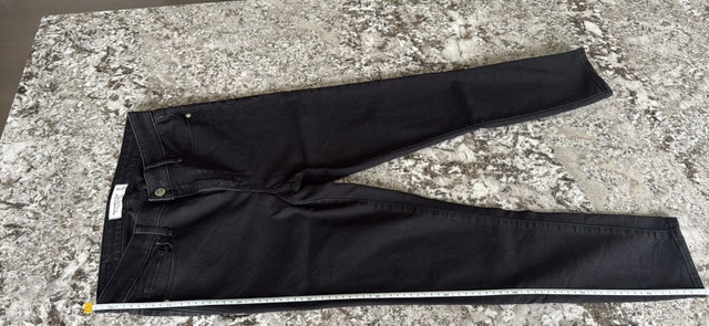Abercrombie & Fitch The Super Skinny Ankle Jeans