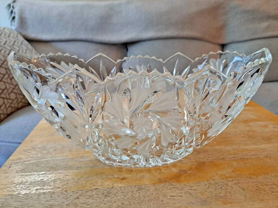 24 Piece Bohemian Crystal Set With Large Serving Bowl