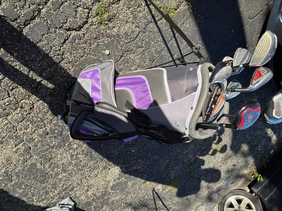 Women’s Ram Purple Standing golf bag with various clubs - photo 4