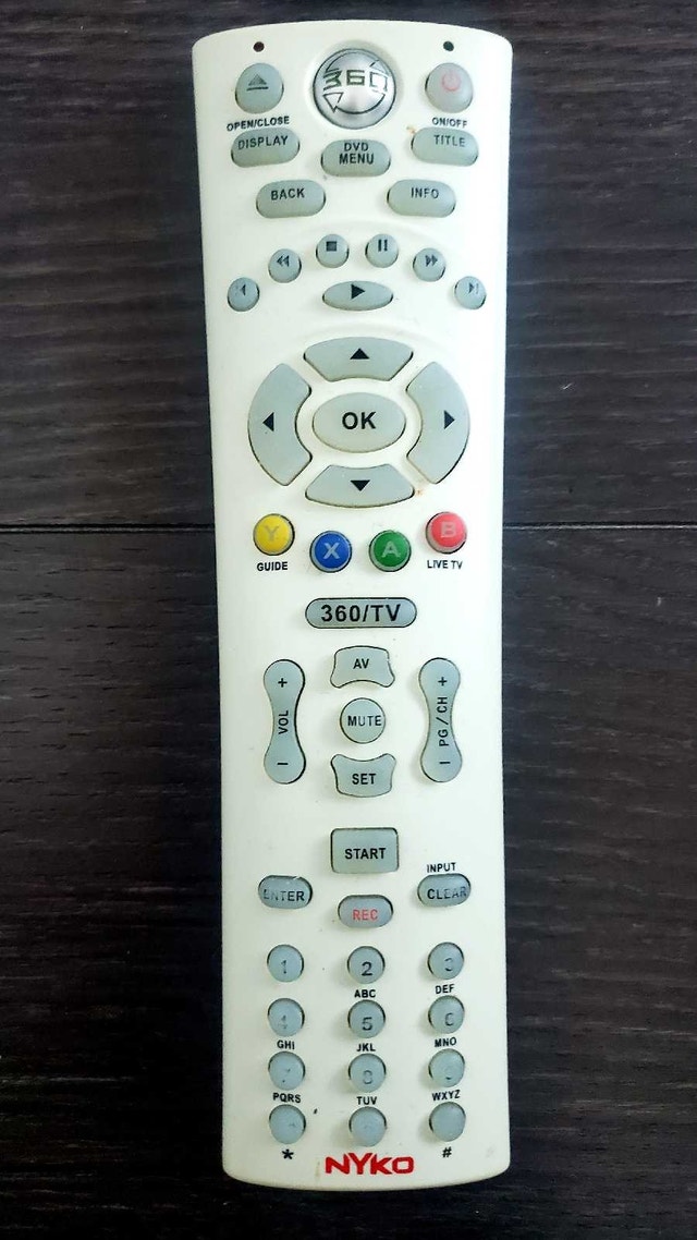 Xbox 360 Nyko Remote and InCharge Dock - photo 3