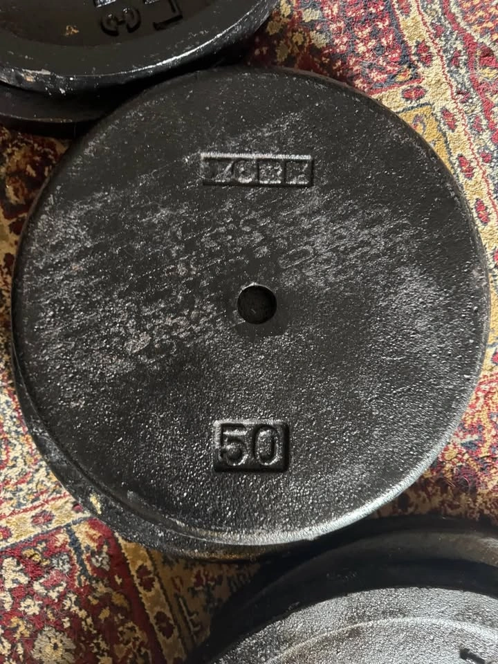 York plates and curl bar - photo 4