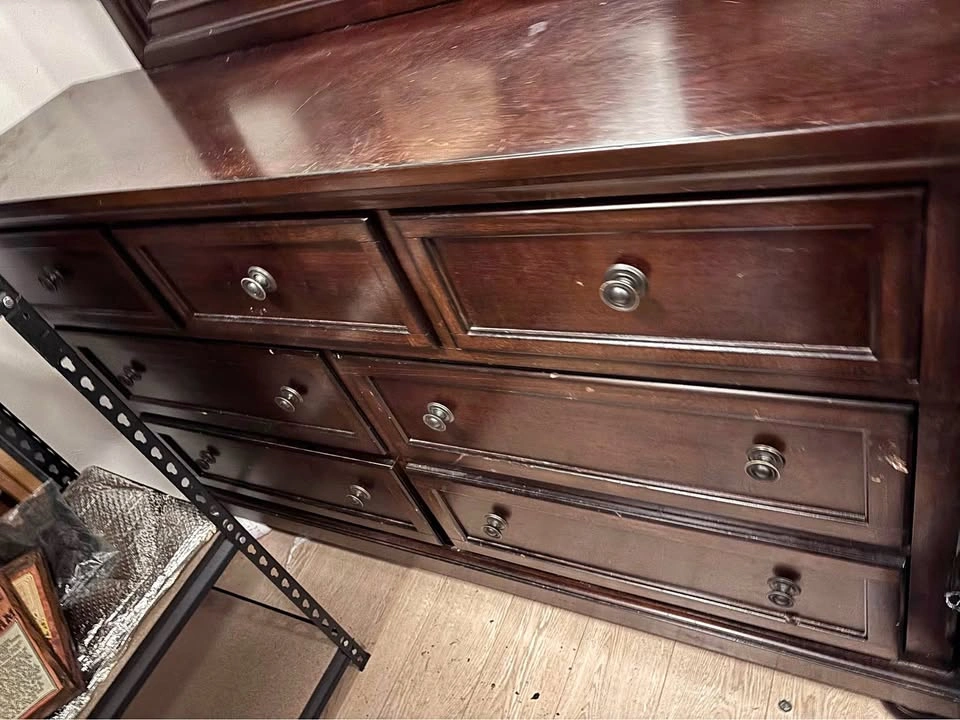 Ashley Furniture Porter 7-Drawer Dresser with Mirror
