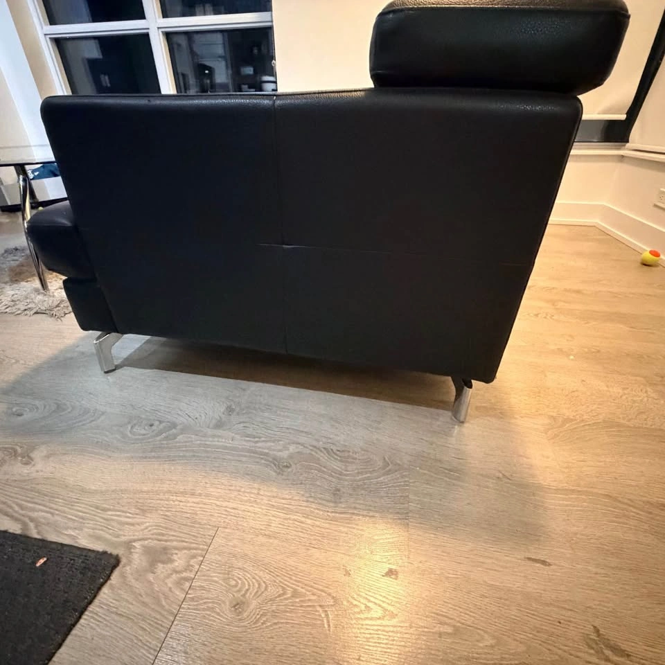 Modern Black 3-Seater Sofa - photo 4