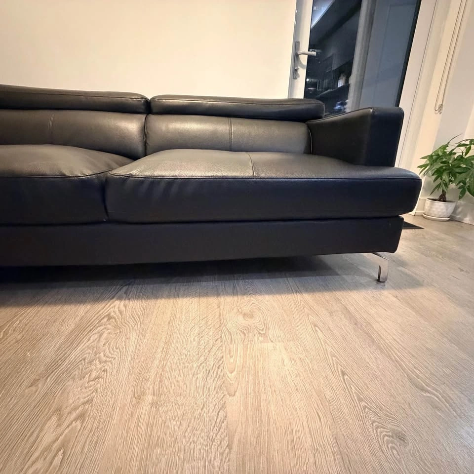 Modern Black 3-Seater Sofa - photo 5
