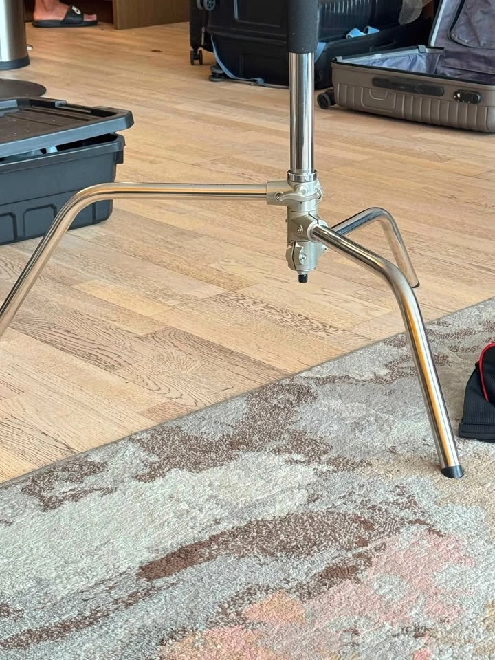 C-Stand with Boom Arm and Grip Heads - photo 3