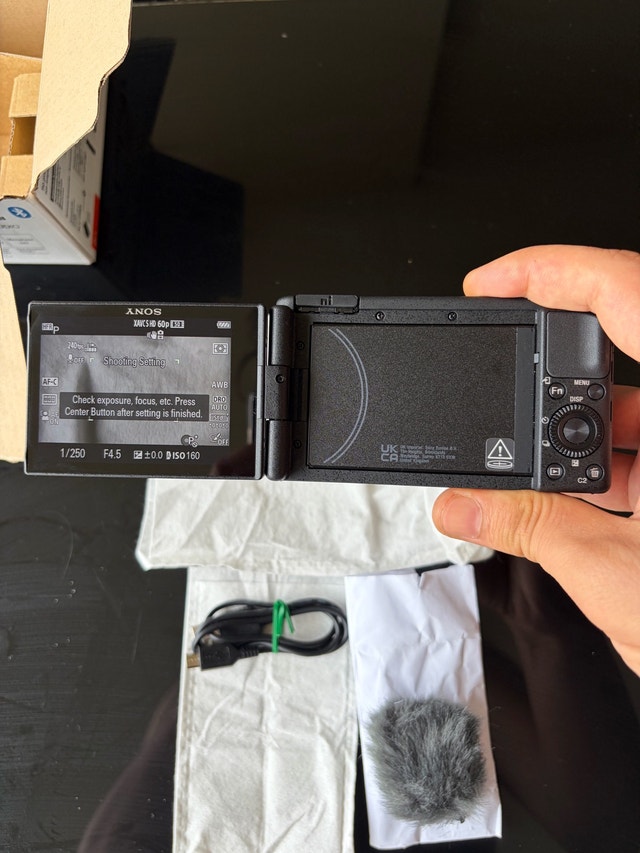 Sony ZV-1 Digital Camera - photo 5