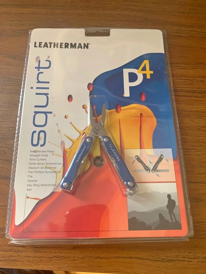 Leatherman Squirt P4 Multi-Tool Blue