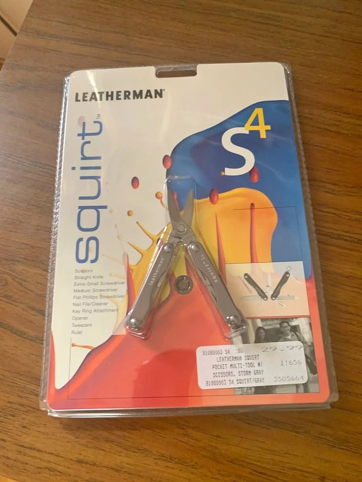 Leatherman Squirt S4 Multi-Tool Grey