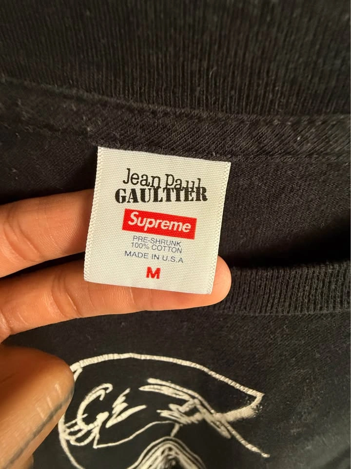 Supreme X JP Gaultier - photo 3