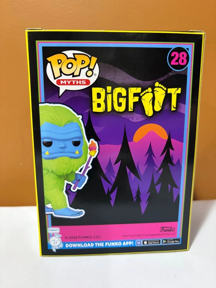 Bigfoot (Marshmallow) (Blacklight) Funko Pop! #28 - Funko HQ Exc - photo 2