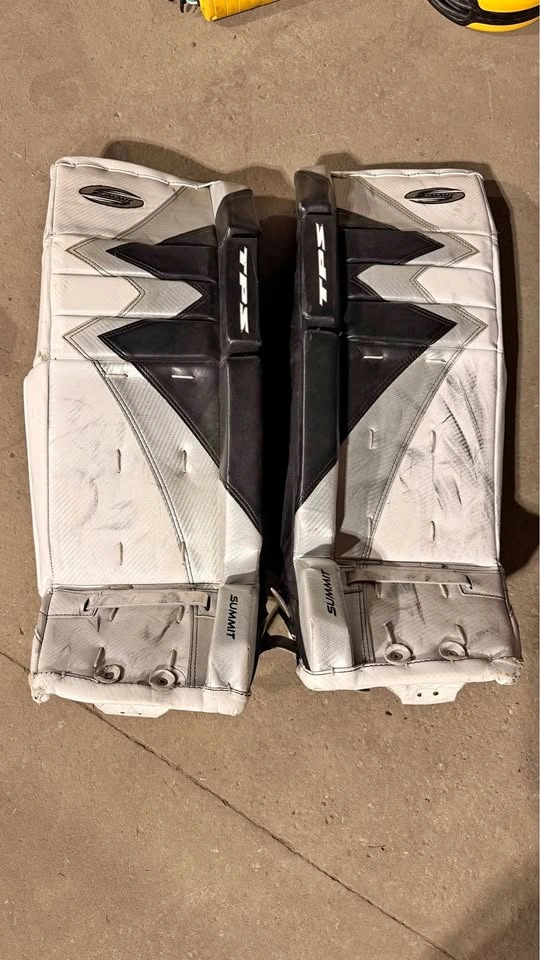 TPS Summit Hockey Goalie Pads