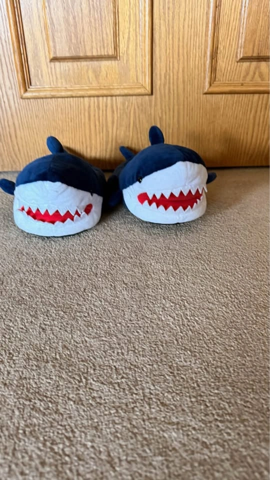 The Children's Place Shark Plush Slippers - photo 2