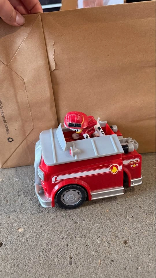 Paw Patrol Marshall's Fire Engine Toy - photo 3