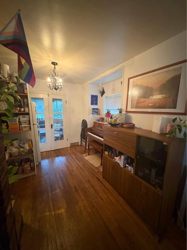 Private room for rent - photo 2