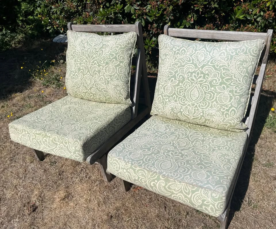 Sage Green Patterned Patio Cushions – 2 pairs - photo 2