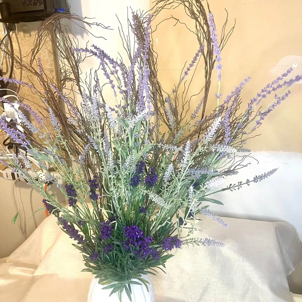 Beautiful Artificial Floral Arrangement - photo 2