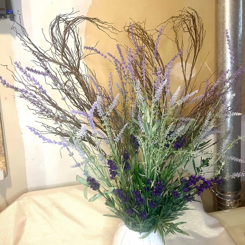 Beautiful Artificial Floral Arrangement - photo 3