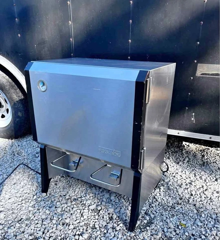 Silver King SK10MAJ Commercial Milk Dispenser