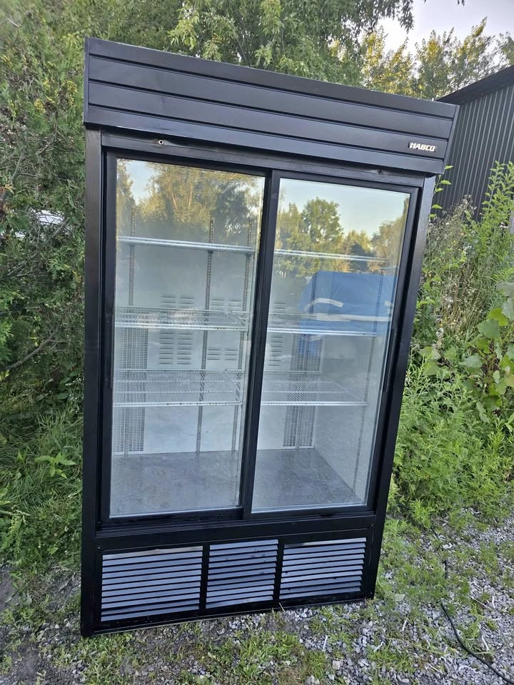Habco SE42 2-Door Sliding Glass Commercial Display Cooler