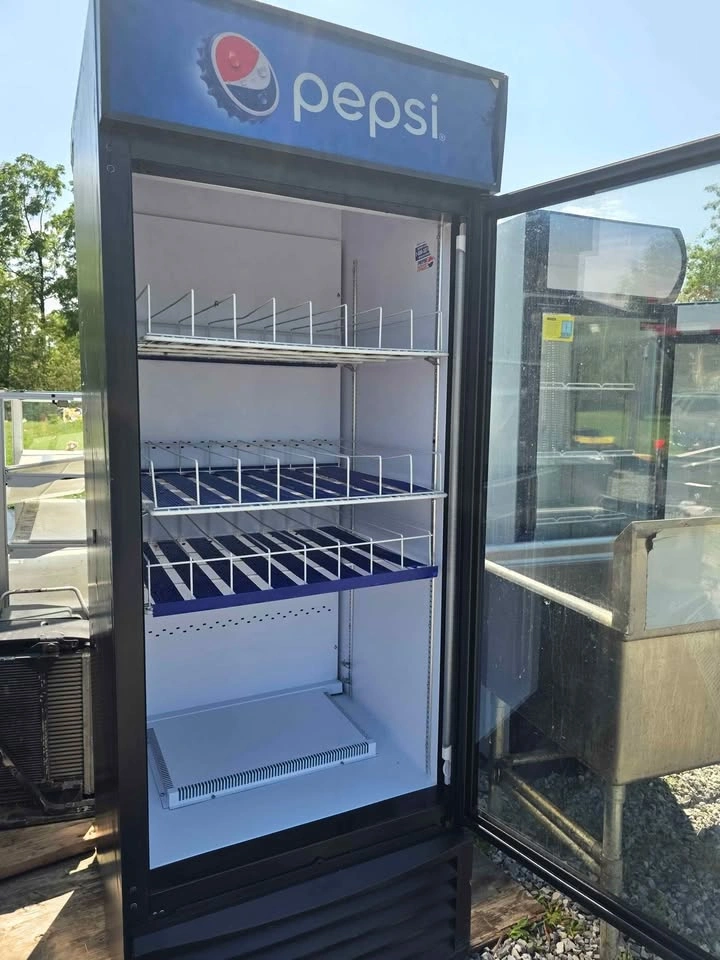 Pepsi Commercial Glass Door Beverage Cooler For Sale - photo 2