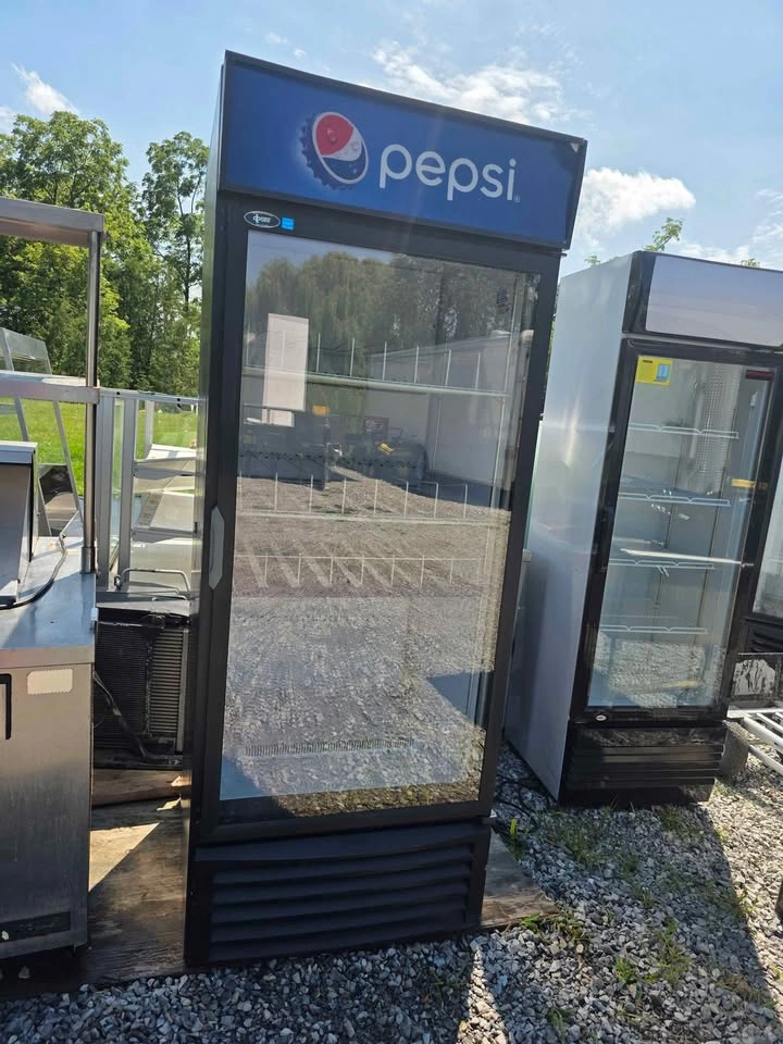 Pepsi Commercial Glass Door Beverage Cooler For Sale - photo 3