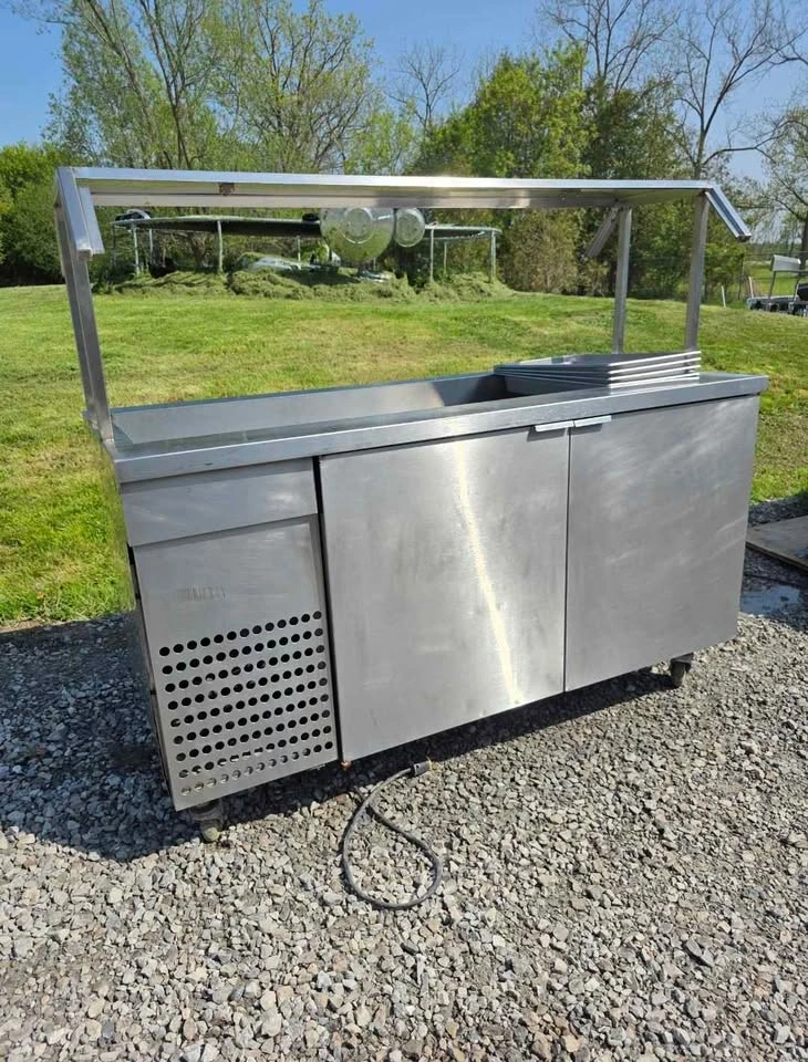 Commercial 62"x30" Refrigerated Cold Prep / Buffet Table - photo 2