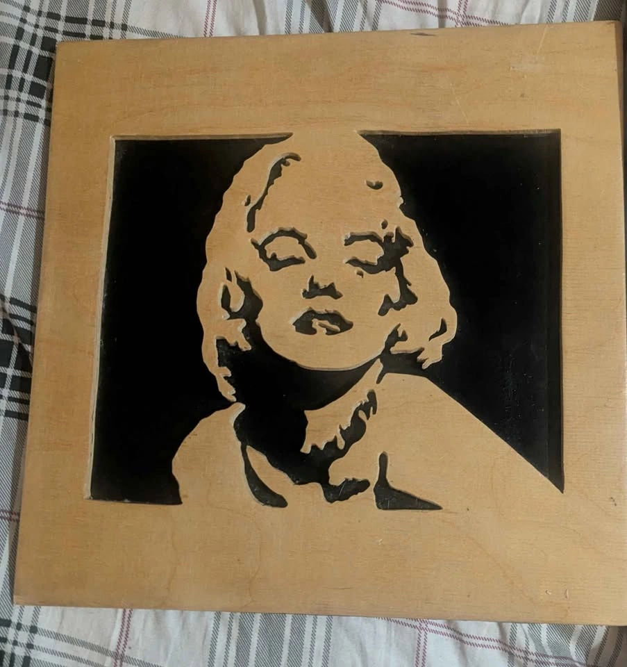 Marilyn Monroe Memorabilia Collection - photo 3