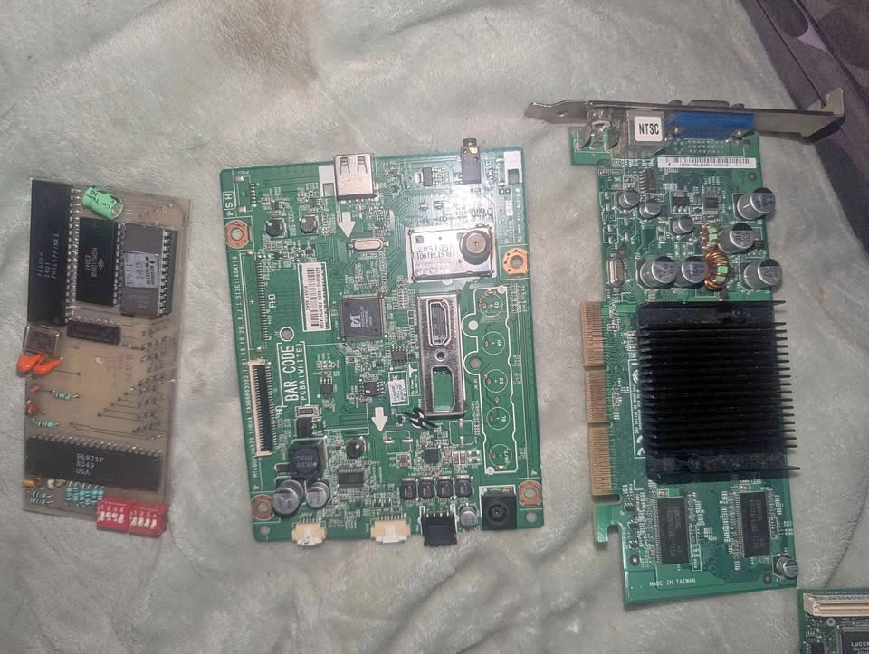 Ram cards, circuit boards for gold recovery