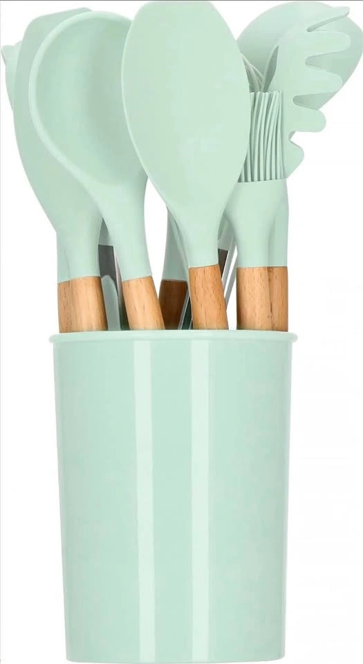Silicone utensil set