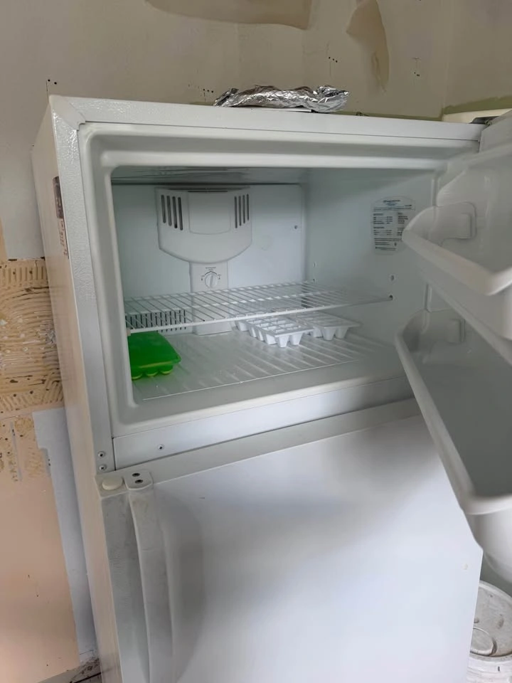 Fridge need gone asap - photo 2