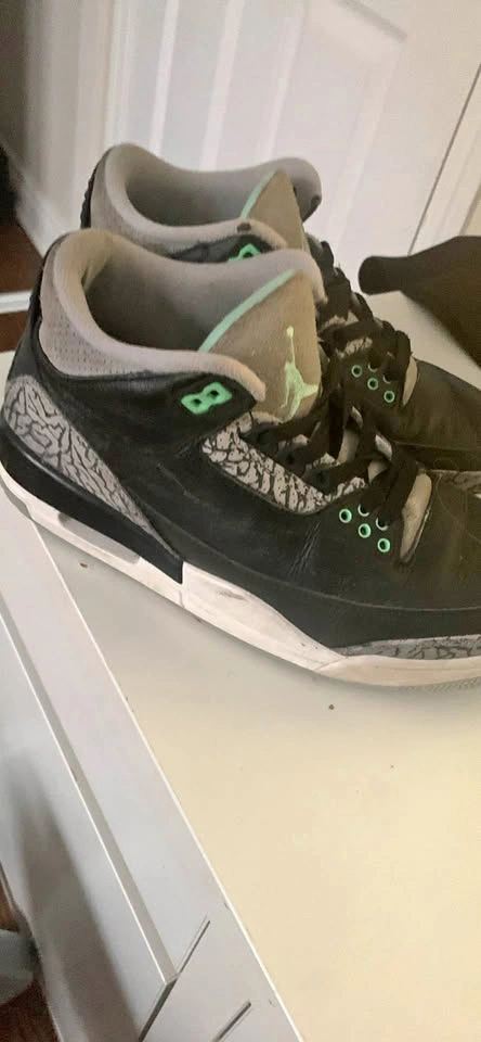 Jordan 3 Black Mint Green
