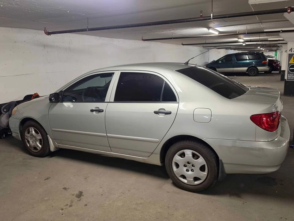 Toyota Corolla CE 2004 - photo 2