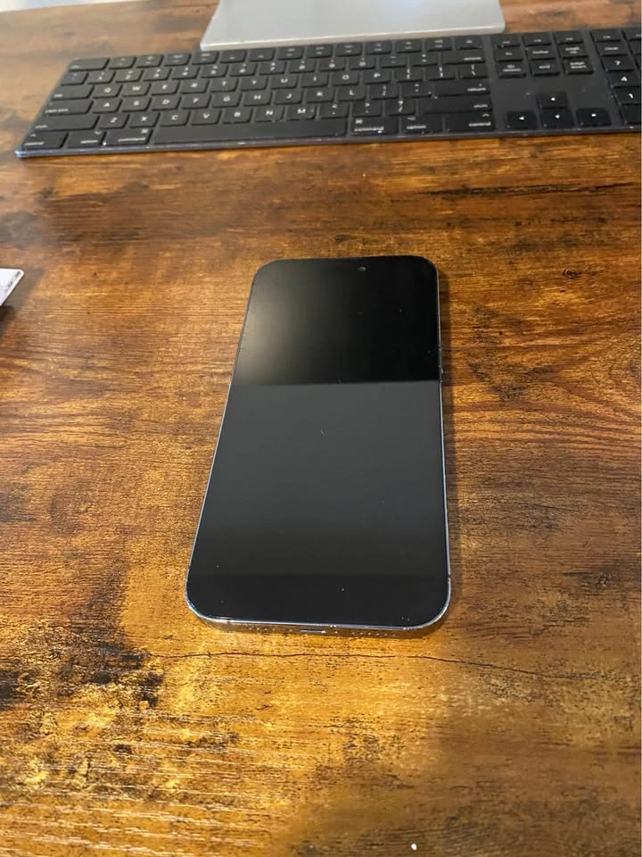 iPhone 14 Pro Max - 128gb - photo 2
