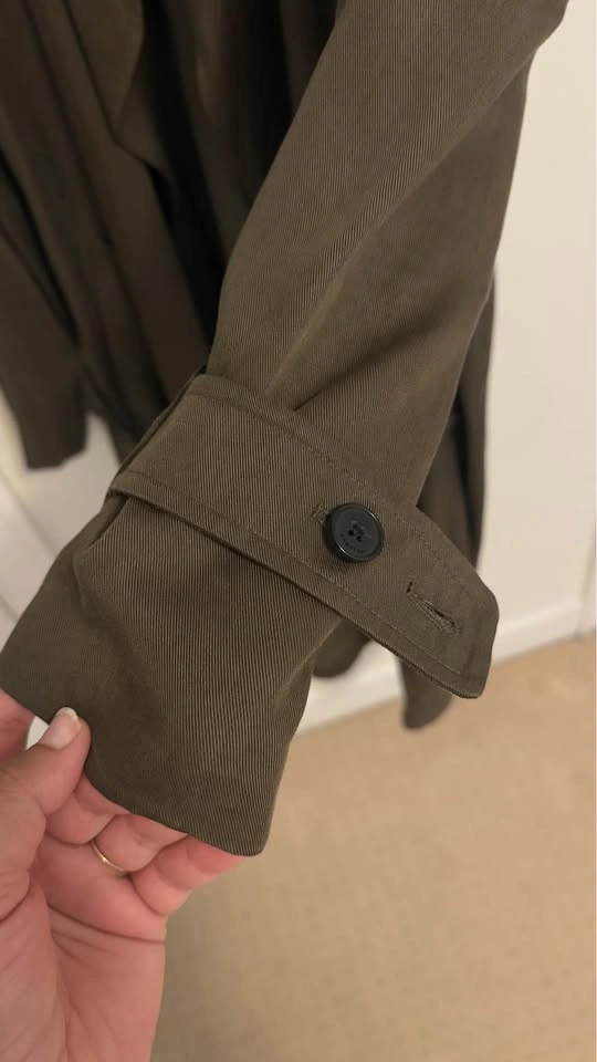 Babaton Olive Green Trench Coat from Aritzia - photo 2