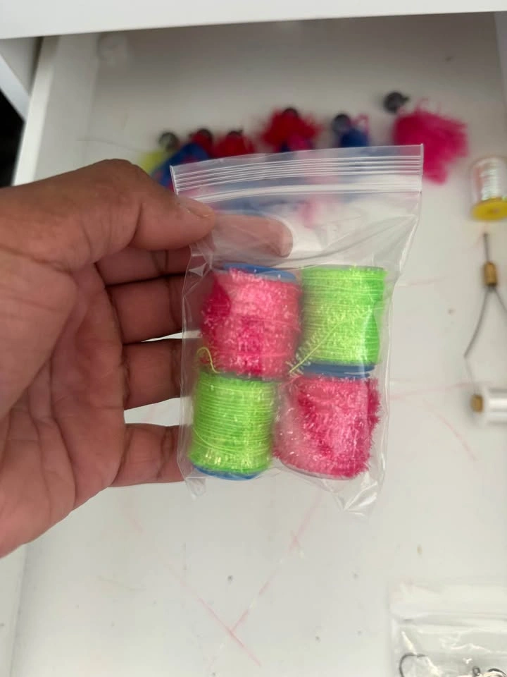 Jig/fly tying supplies - Trade for salmon gear - photo 3